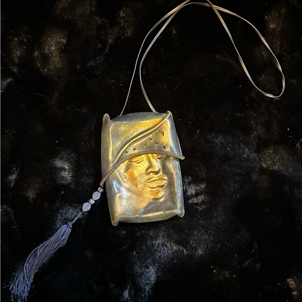 Handmade leather purse